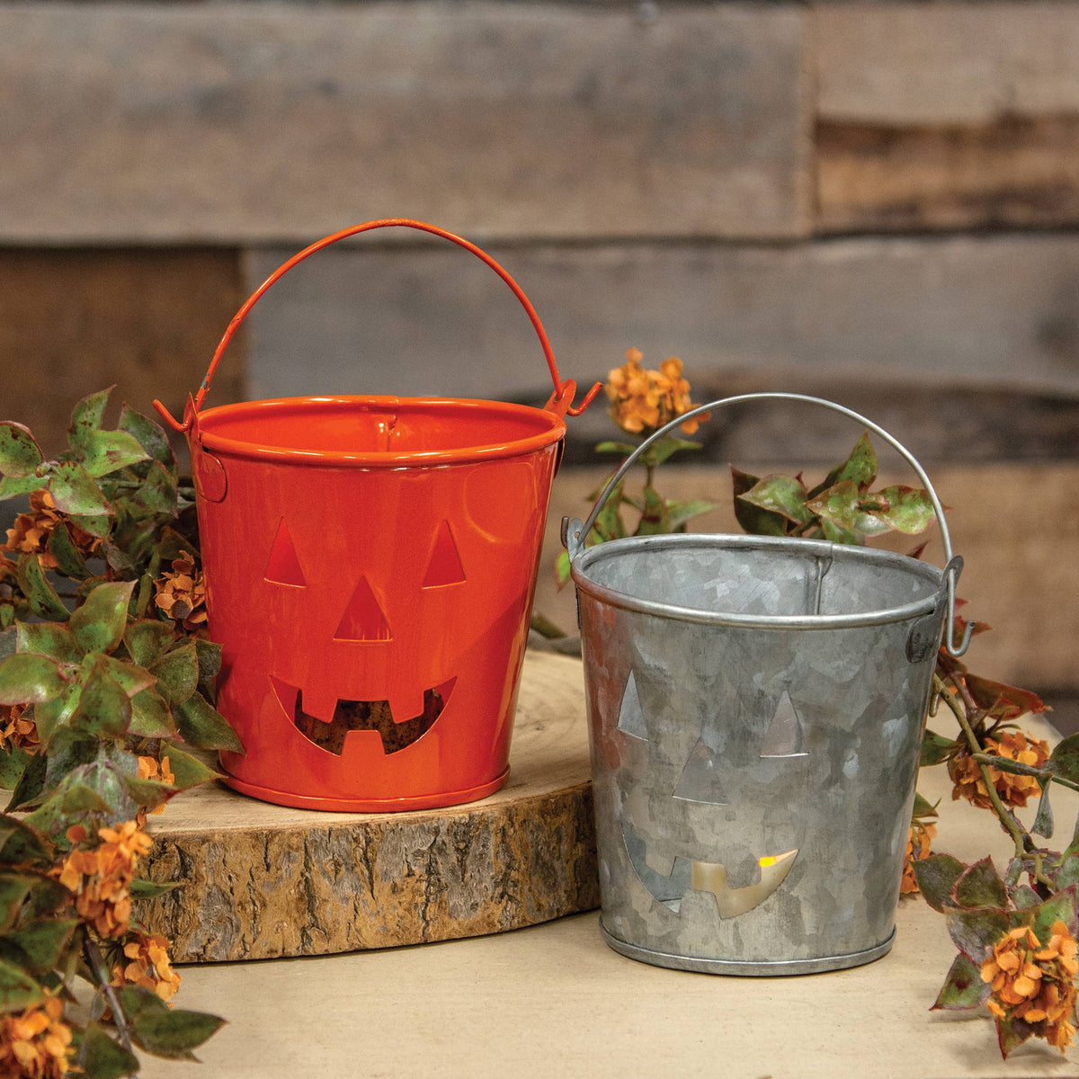 Galvanized Jack Face Metal Bucket