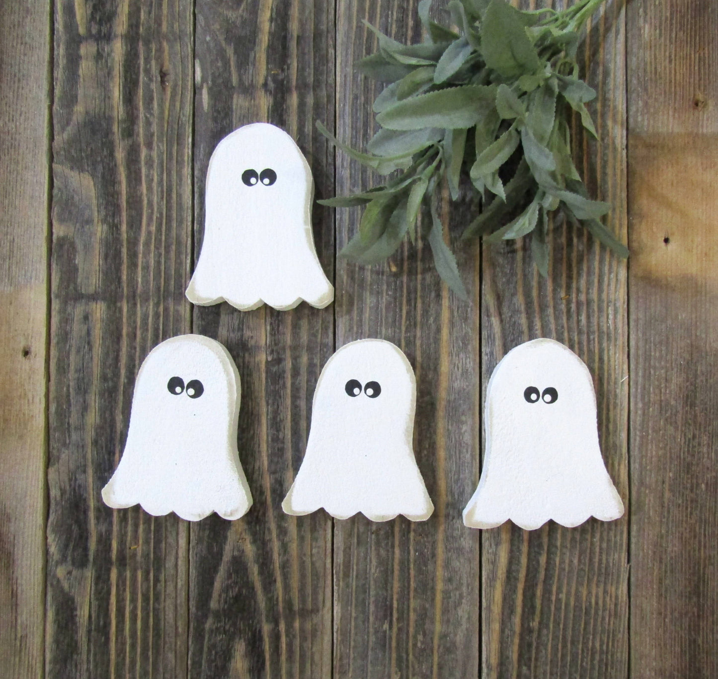Small Wooden Ghost, Halloween Tiered Tray Decor