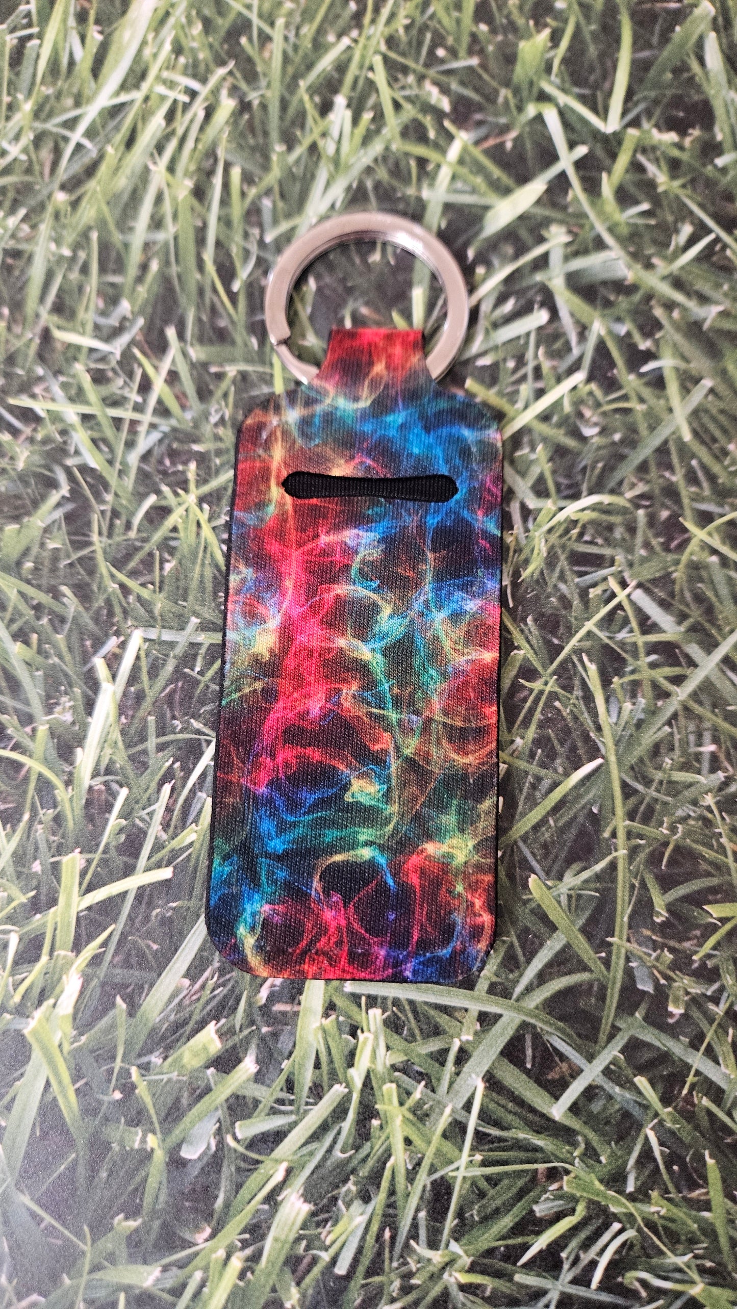 Lightening colors lipstick holder