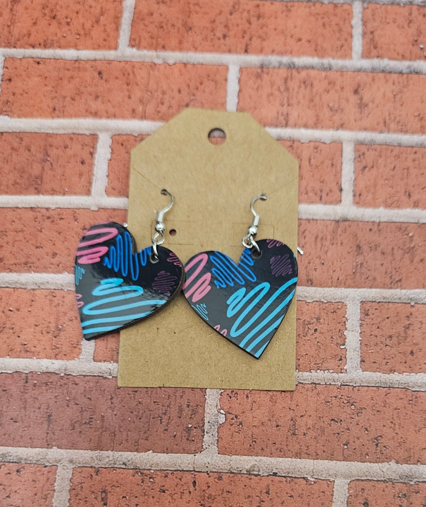 Bright squiggly lines