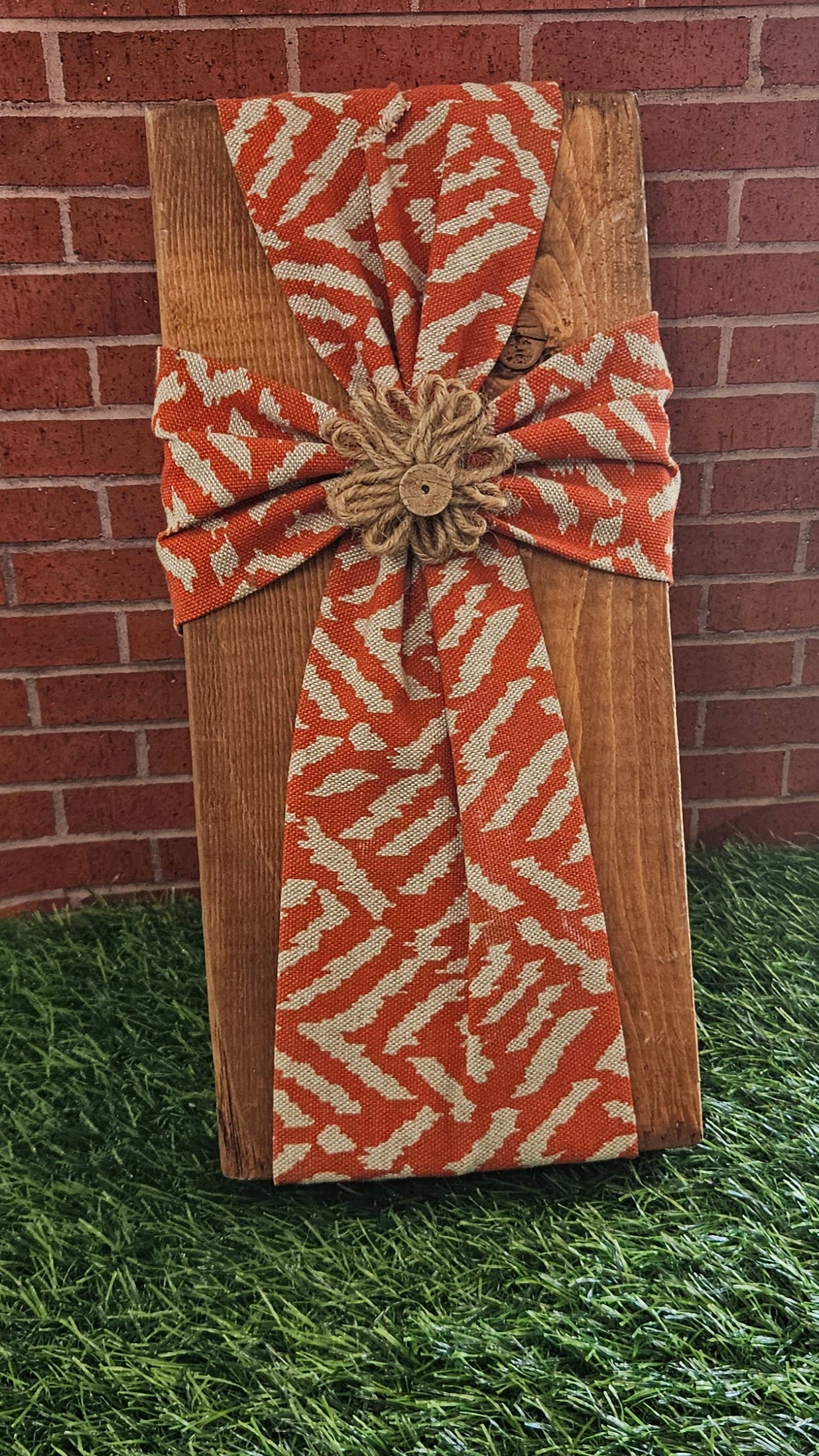 Fabric cross