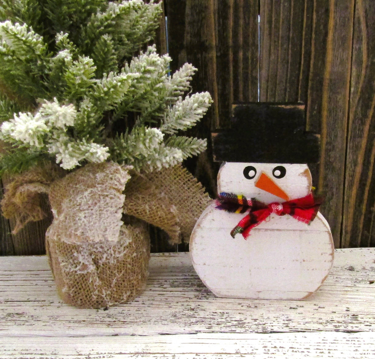 Wood Snowman Shelf Sitter
