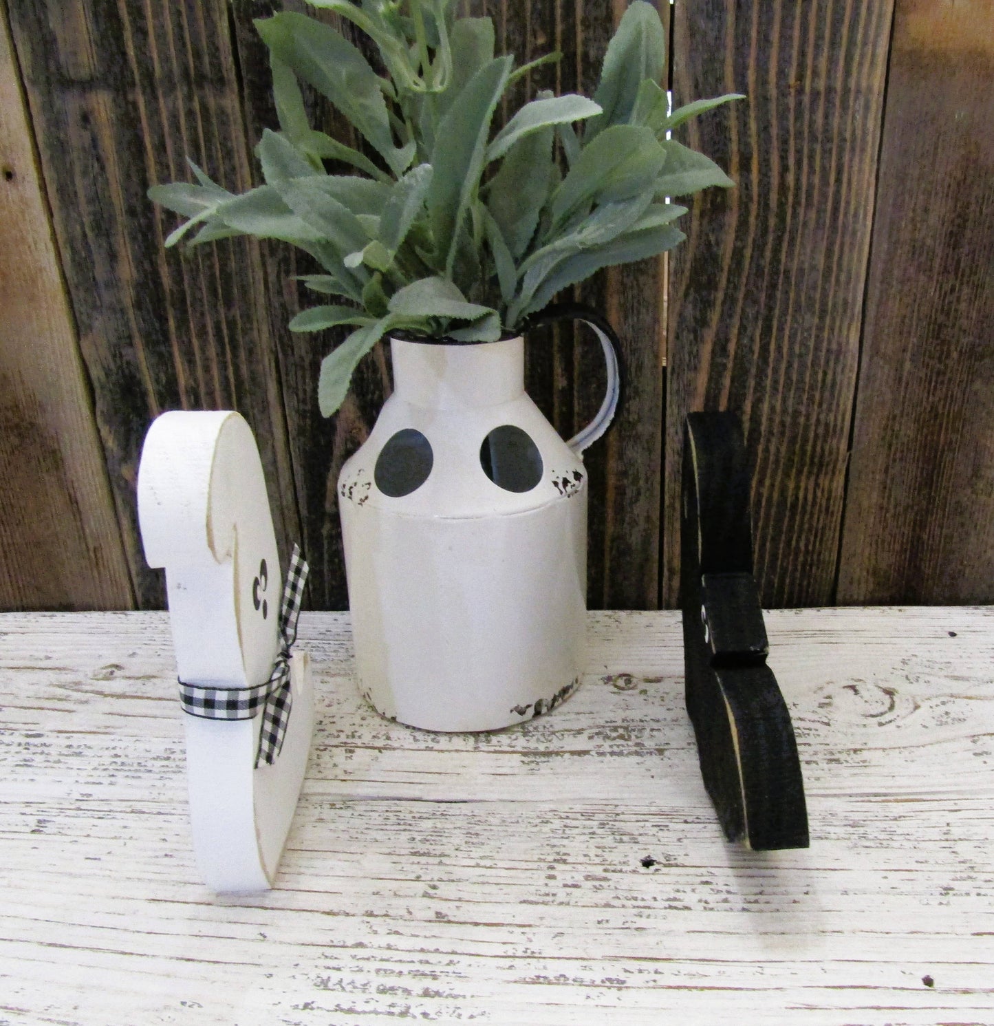 Chunky Wood Ghost or Bat Halloween Decor: Bat