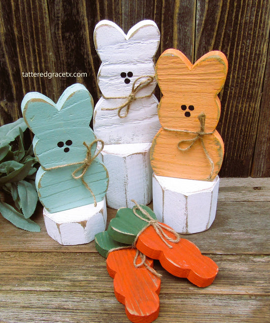Light orange: Rustic Wood Peep, Easter Tiered Tray Decor: