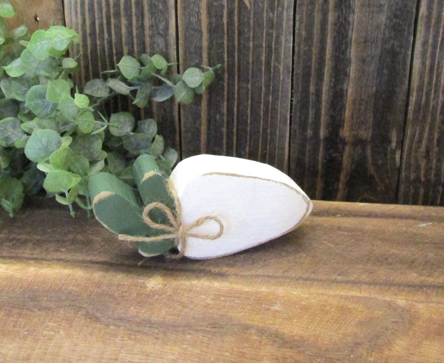 Chunky Wood Carrots Easter Tray Decor: Light Orange