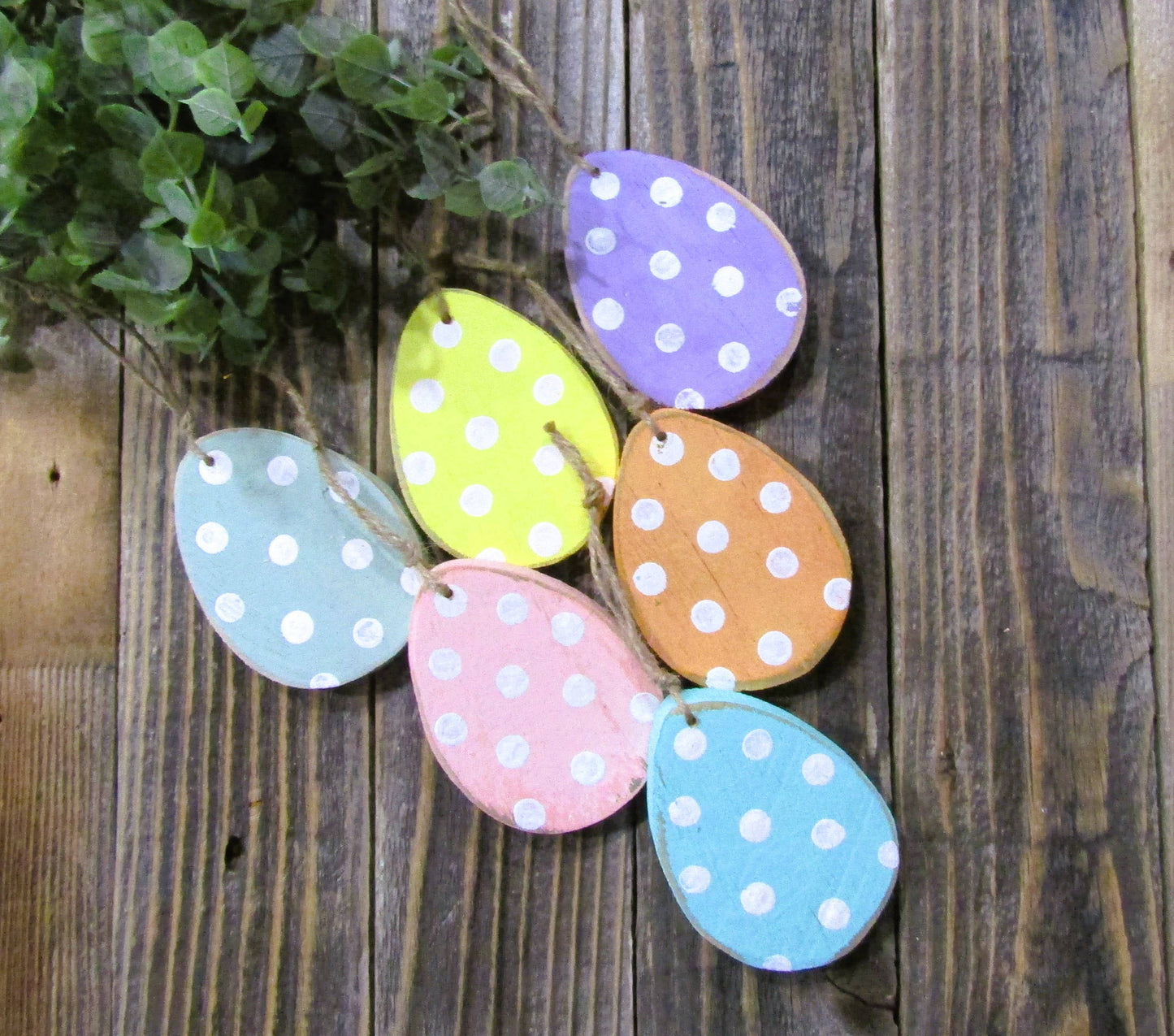 Handmade Easter Egg Ornaments: Light Yellow