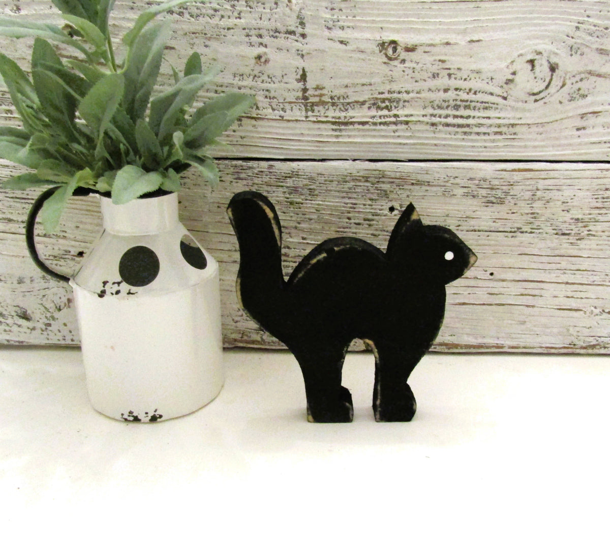 Rustic Wood Black Cat Halloween Decor