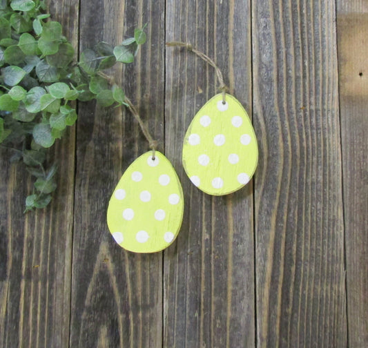 Handmade Easter Egg Ornaments: Light Yellow