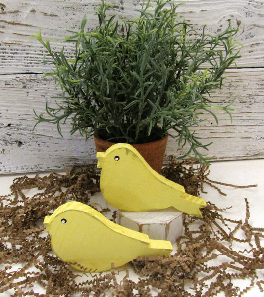 Rustic Spring Bird Tiered Tray Decor: Yellow