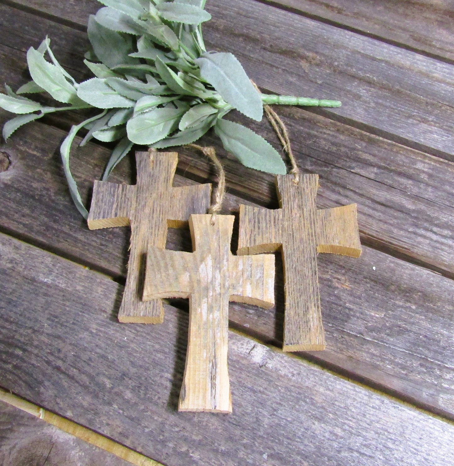 Rustic Cross Ornament: Natural Wood