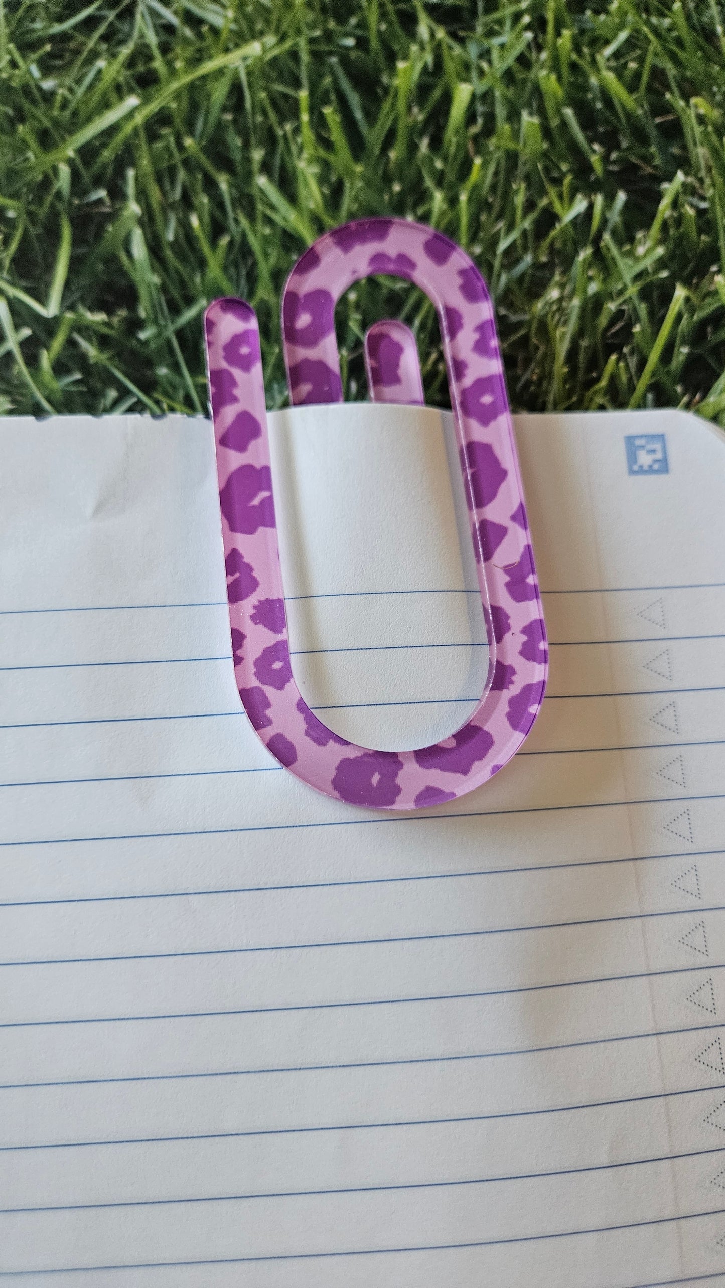 Purple leopard print paper clip