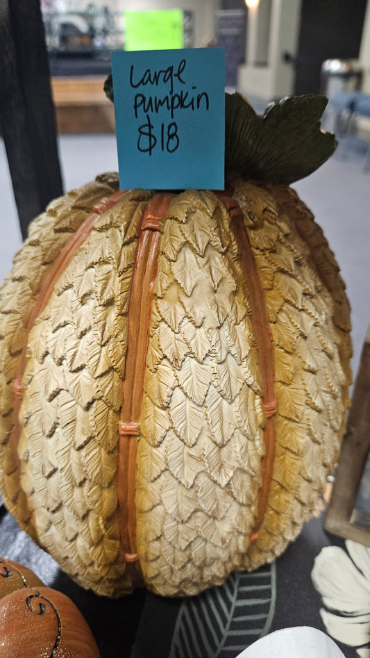 Large resin pumpkin