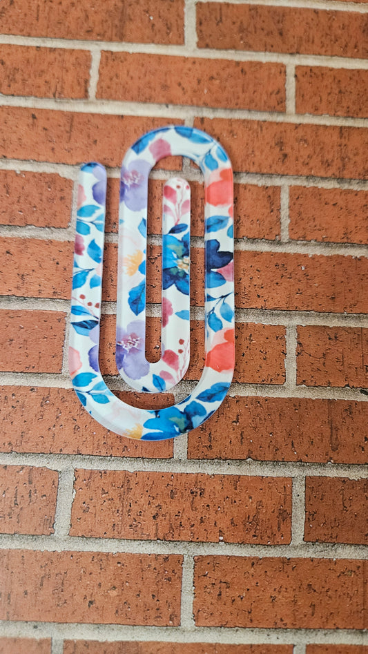 Floral paperclip