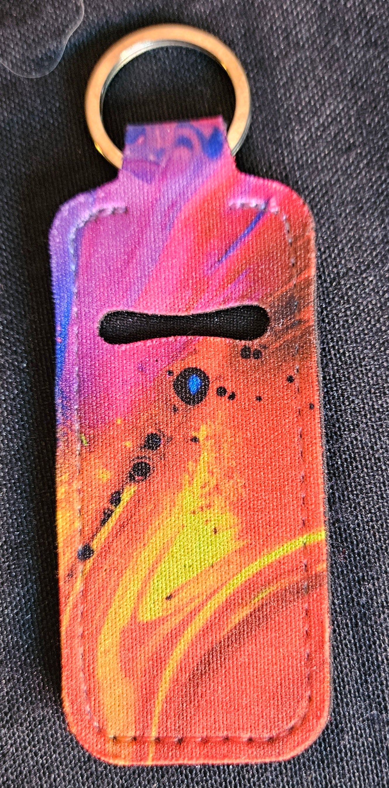 Paint splatter lipstick holder